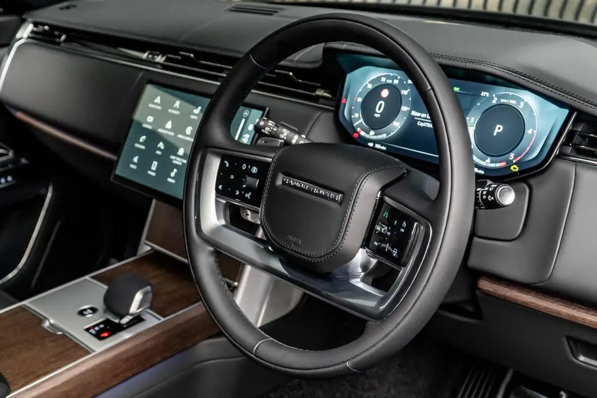 2025-land-rover-range-rover-30-d350-se-big-27