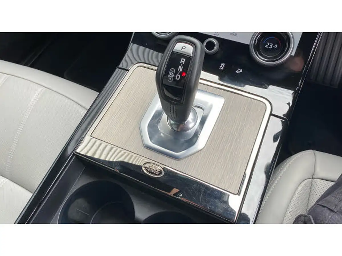 2022-land-rover-range-rover-evoque-15-p300e-autobiography-big-41