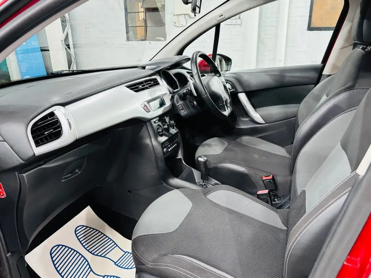 2012-citroen-c3-14e-hdi-vtr-big-12