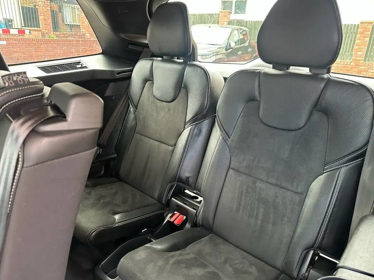 2019-volvo-xc90-20td-d5-r-design-big-7