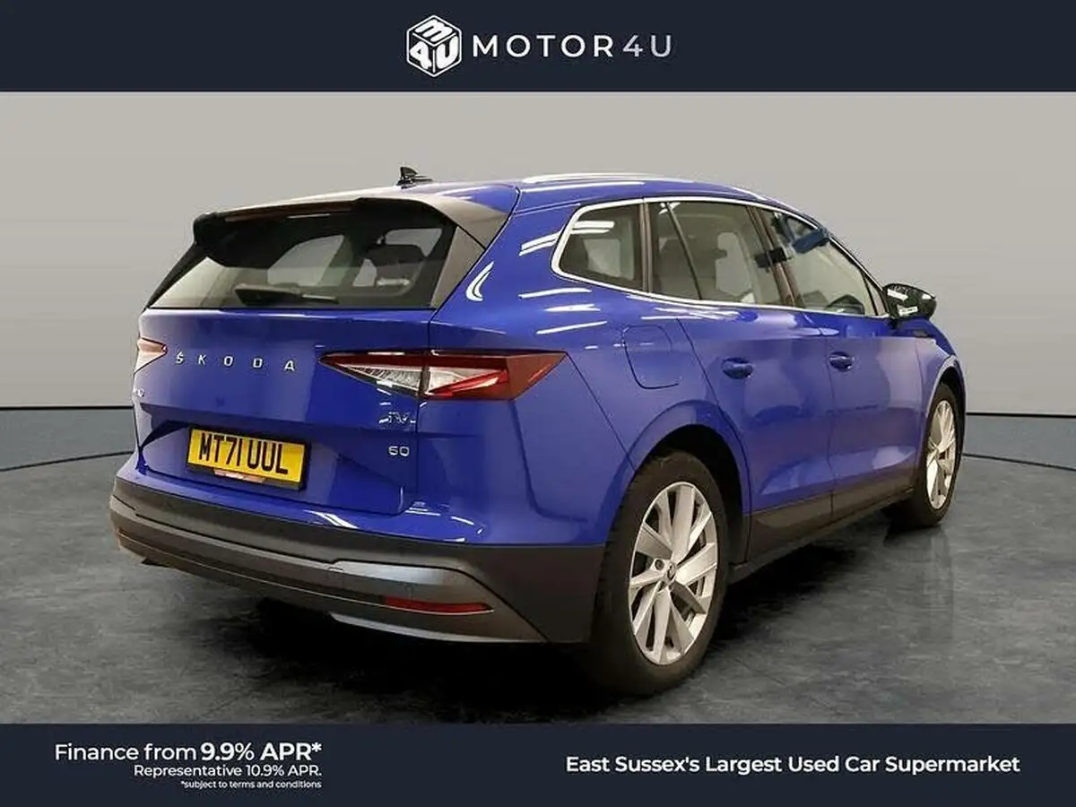 2022-skoda-enyaq-e-60-big-9