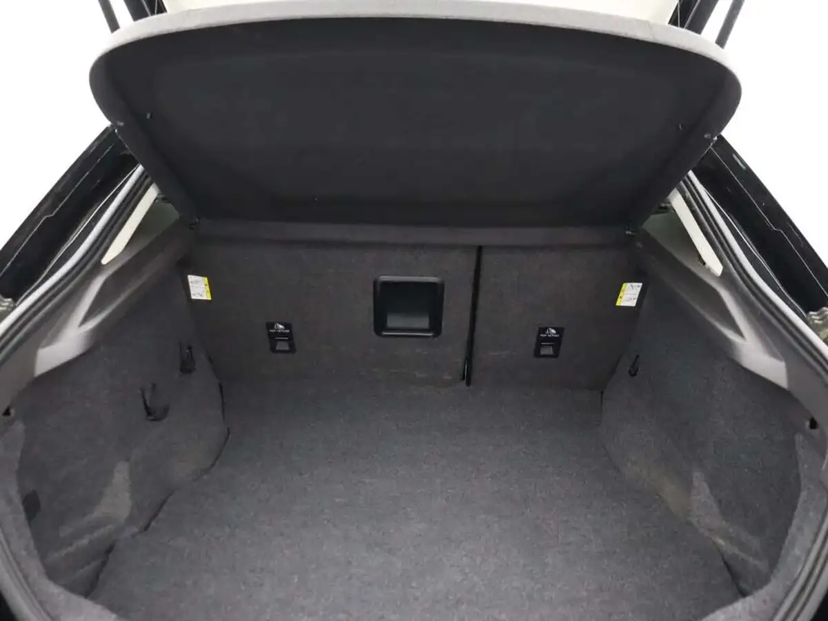 2018-ford-mondeo-15t-zetec-edition-160ps-hatchback-auto-big-14