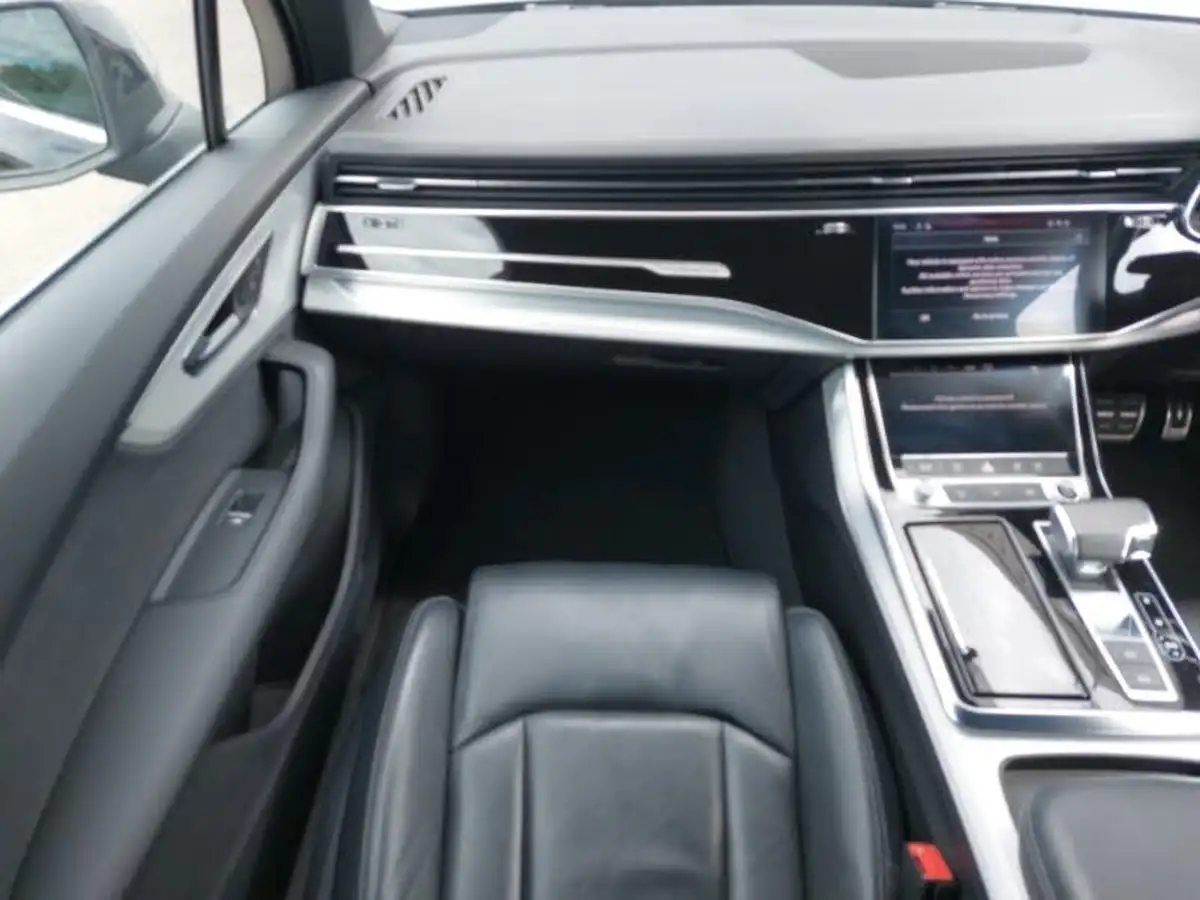 2022-audi-q7-30-55-tfsi-s-line-big-9