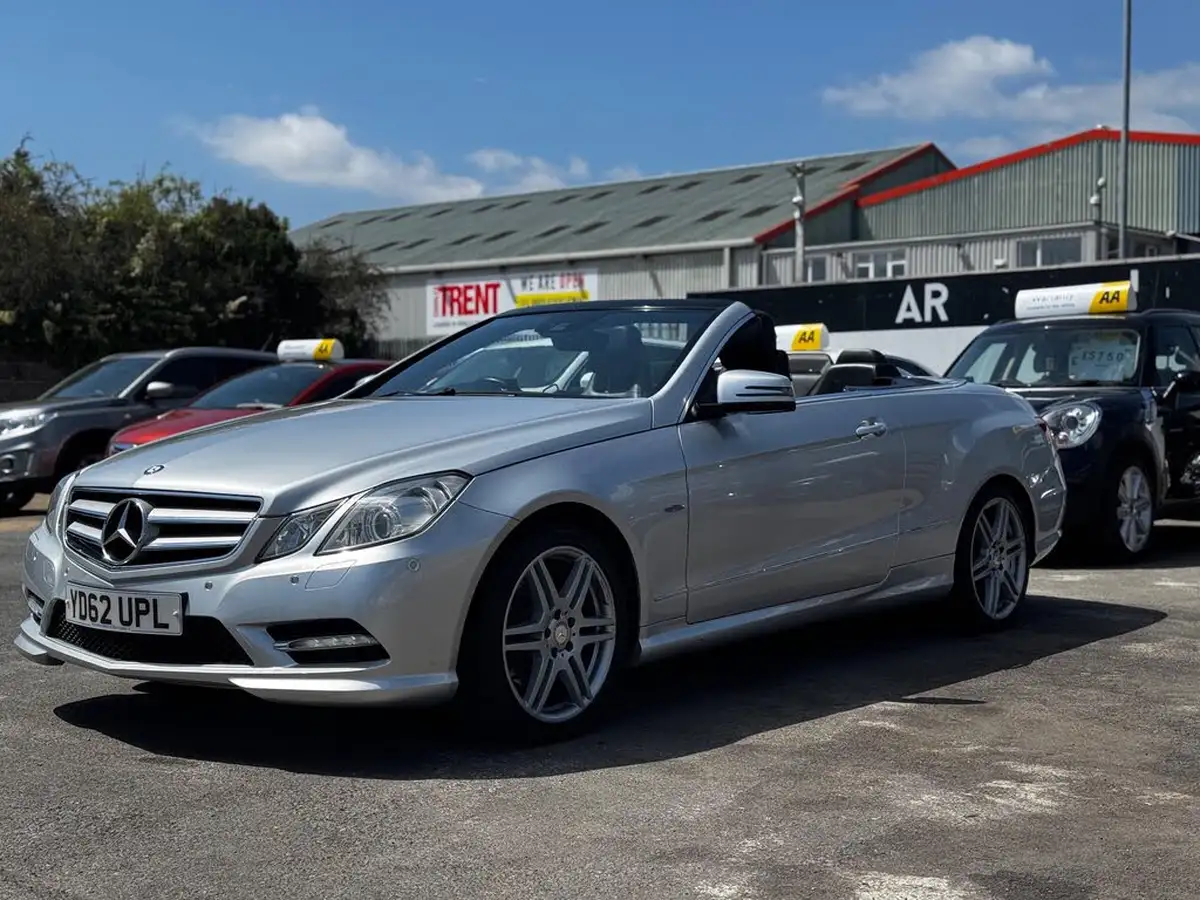 2012-mercedes-benz-e-class-21td-e220-cdi-sport-21cdi-170bhp-blue-f-cabriolet-2d-7g-tronic-big-1
