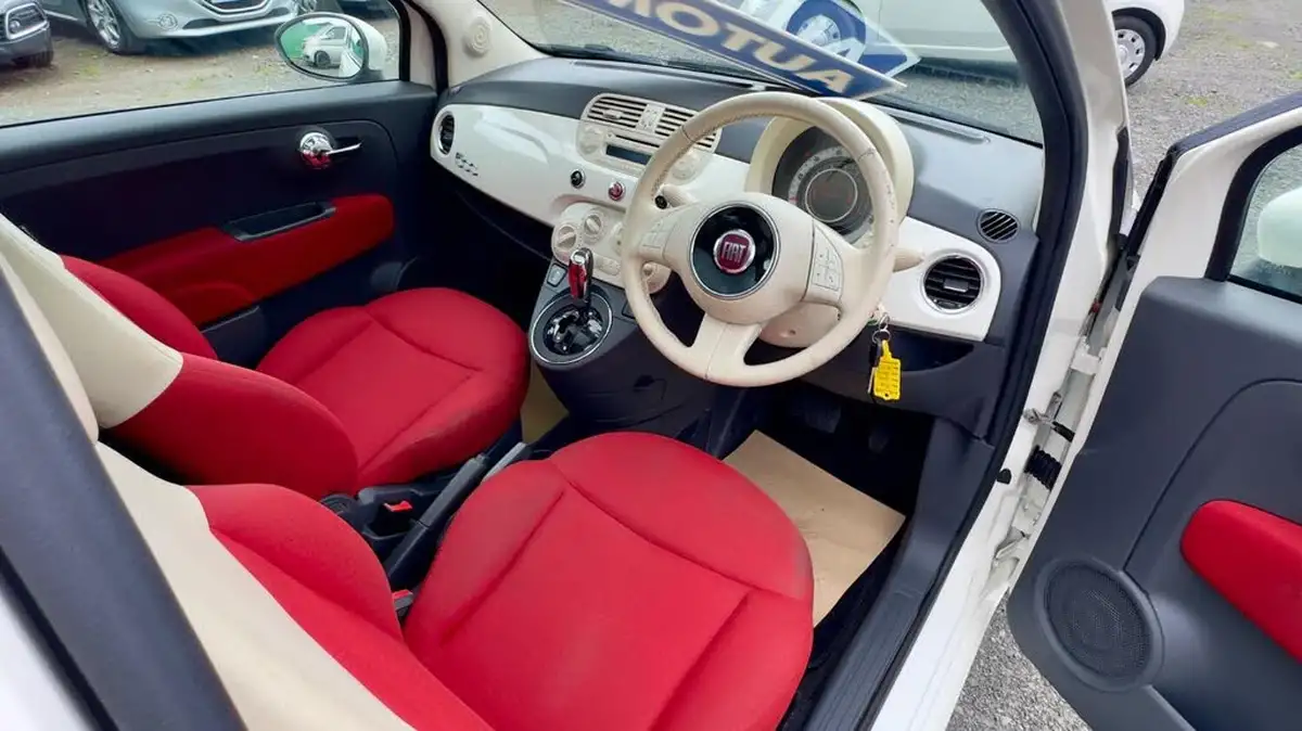 2014-fiat-500-12-lounge-ss-dualogic-big-17