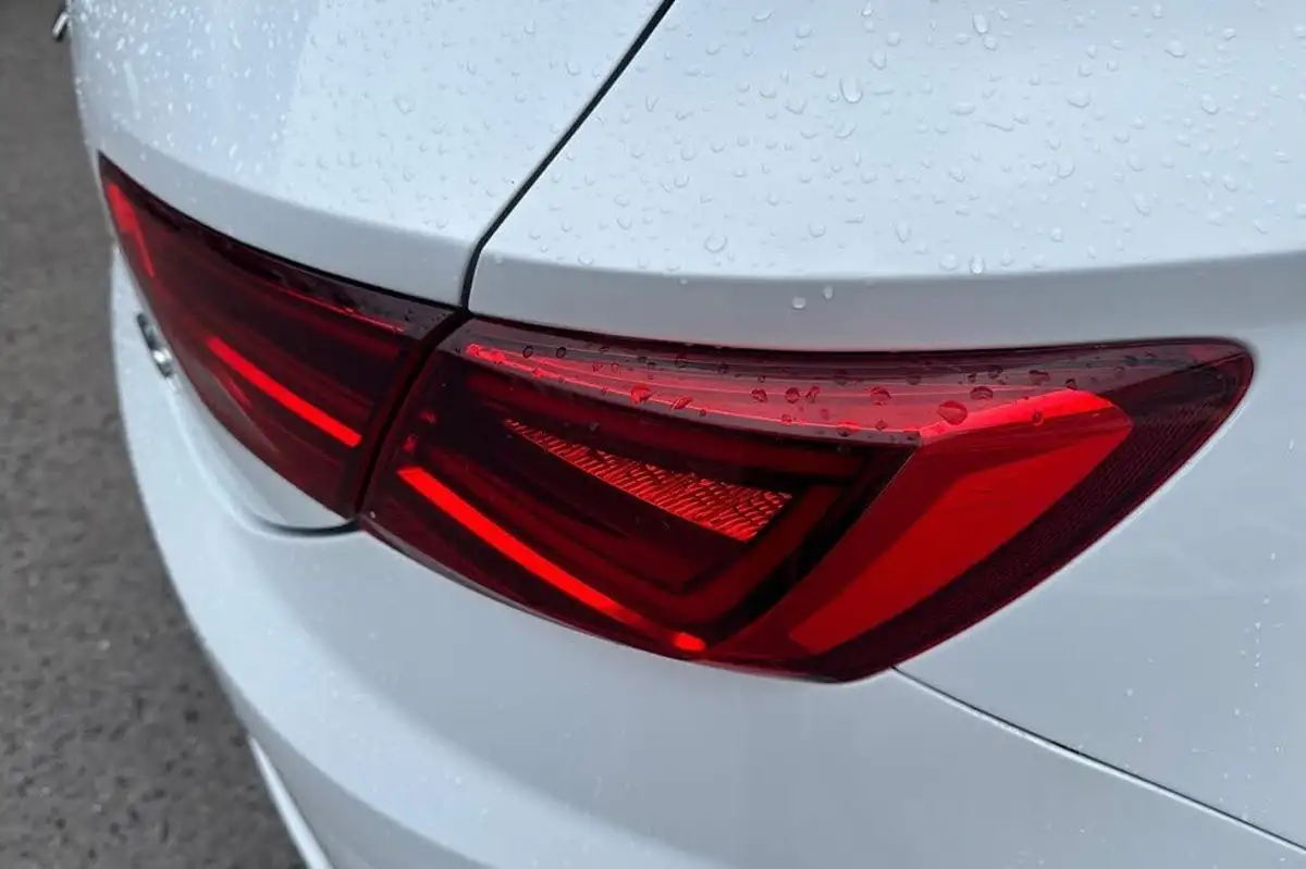 2019-seat-leon-15-tsi-evo-fr-150ps-hatchback-dsg-big-28