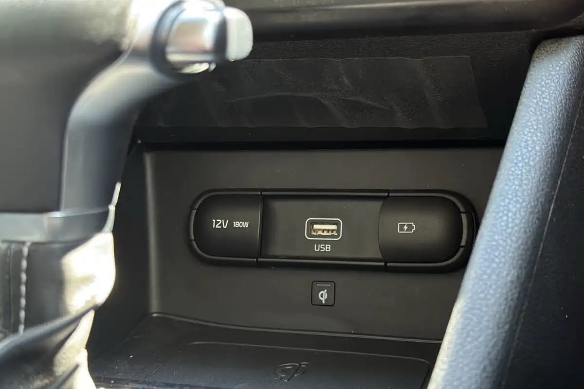 2022-kia-niro-16-gdi-4-139bhp-132kwh-big-22