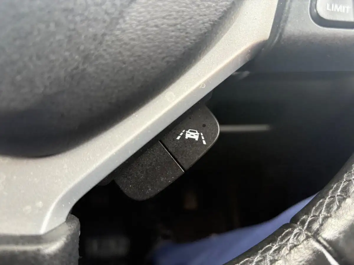 2020-suzuki-vitara-14-boosterjet-sz-t-129ps-mild-hybrid-big-38