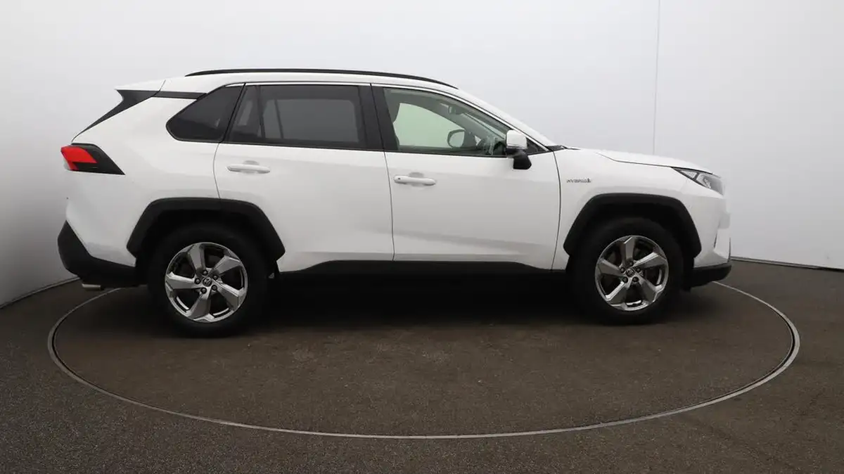 2021-toyota-rav4-25-vvt-i-design-215bhp-big-39