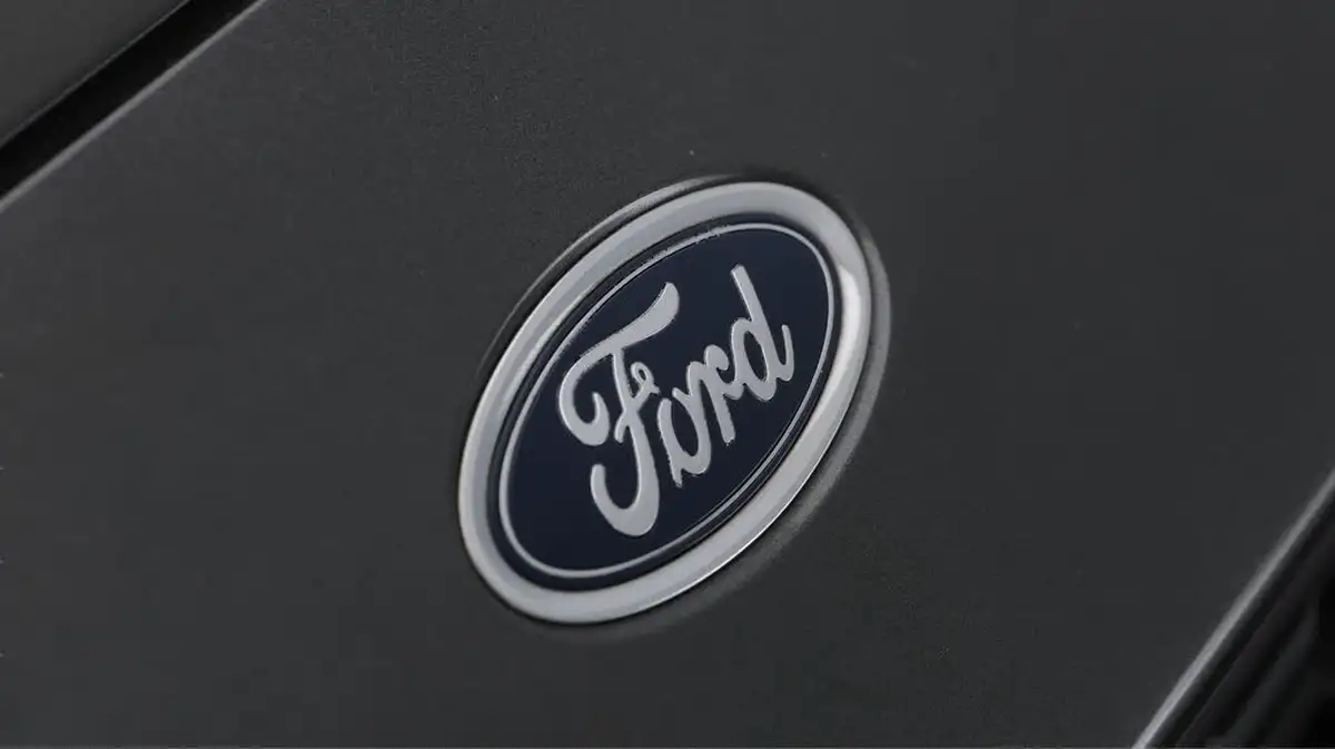 2020-ford-focus-15-st-line-x-hatchback-auto-big-23