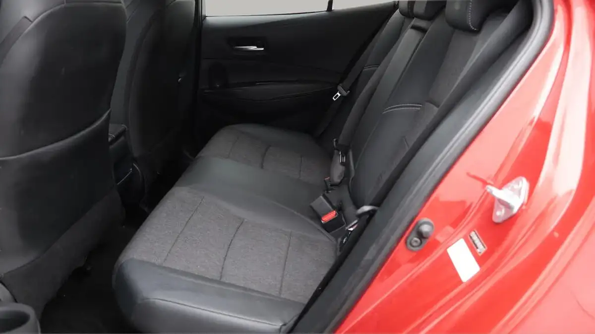 2021-toyota-corolla-18-vvt-i-design-spare-wheel-hatchback-5d-big-16