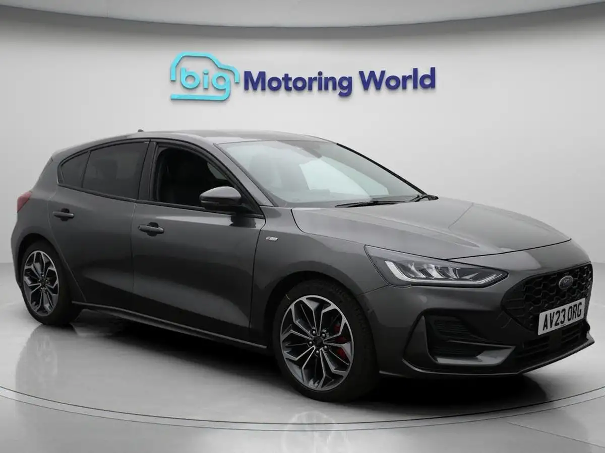 2023-ford-focus-10t-st-line-x-125ps-hybrid-mhev-hatchback-powershift-big-0