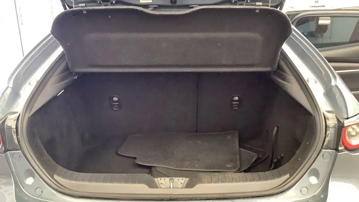 2019-mazda-mazda3-20-se-l-lux-122ps-hatchback-5d-big-12