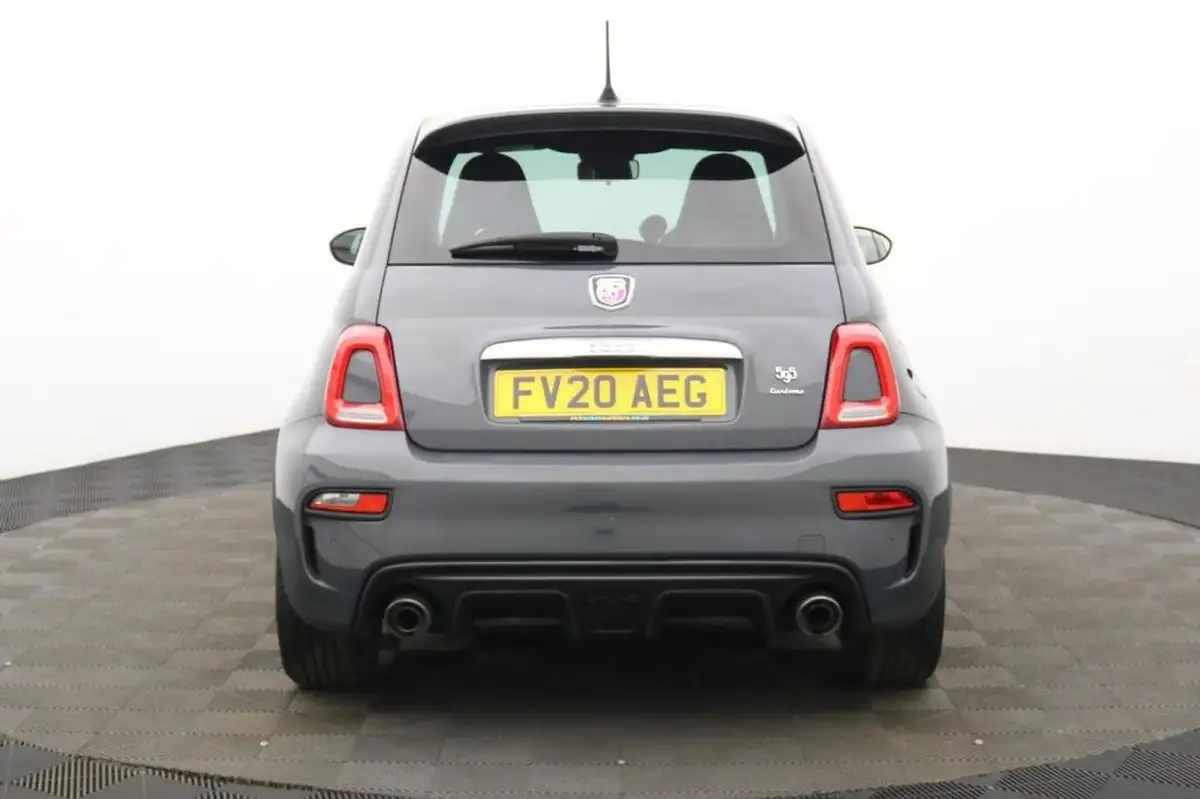 2020-abarth-595-14-tjet-turismo-70th-big-5