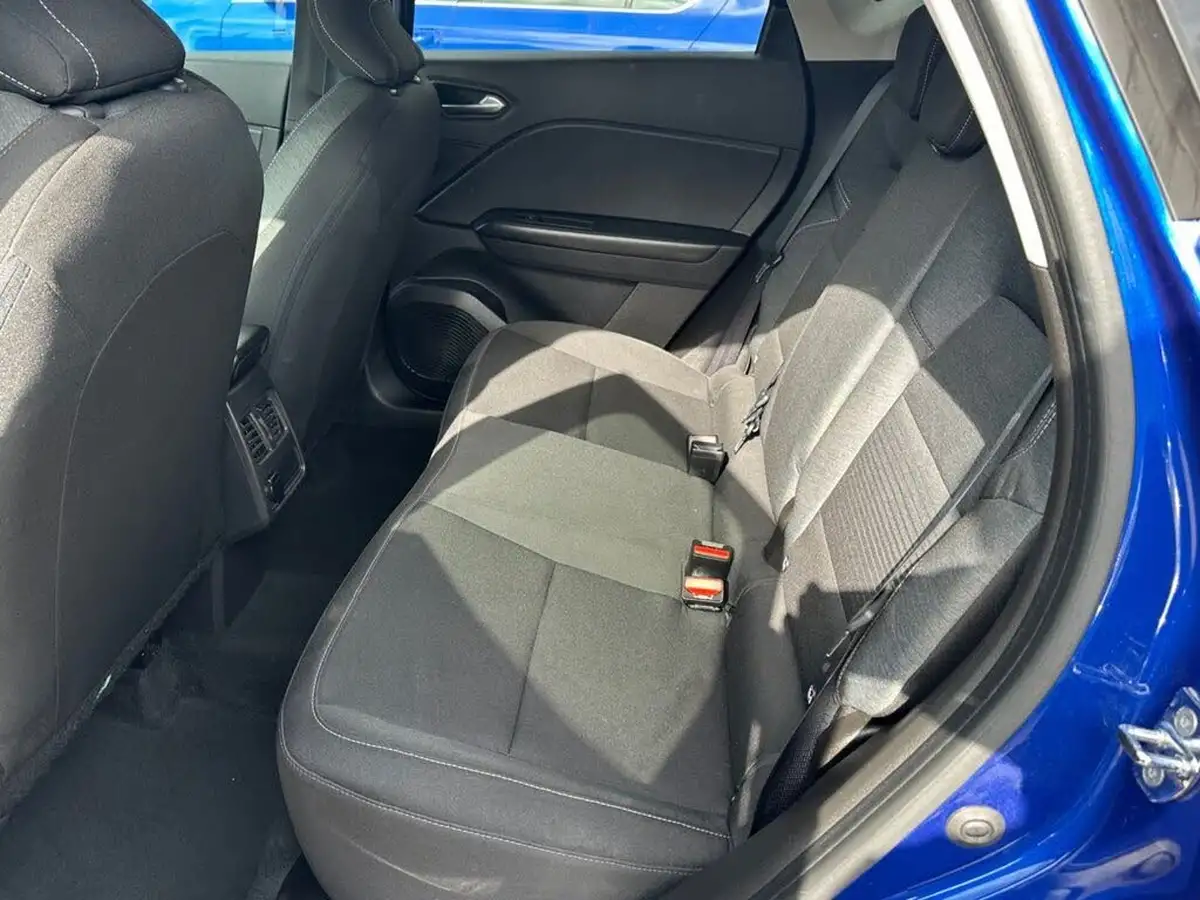 2020-renault-captur-15dci-iconic-95bhp-big-8