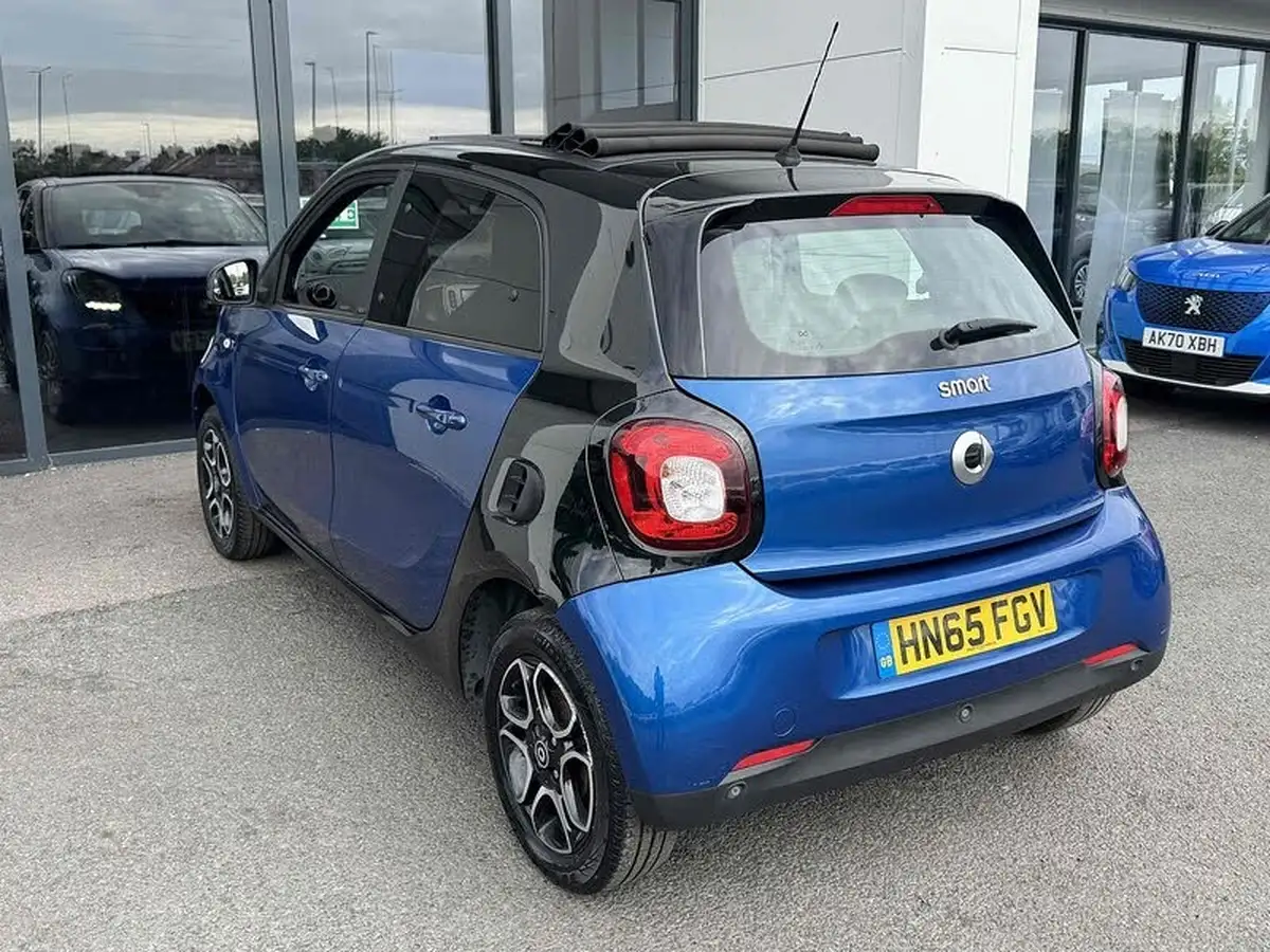 2015-smart-forfour-10-night-sky-prime-premiumss-big-16