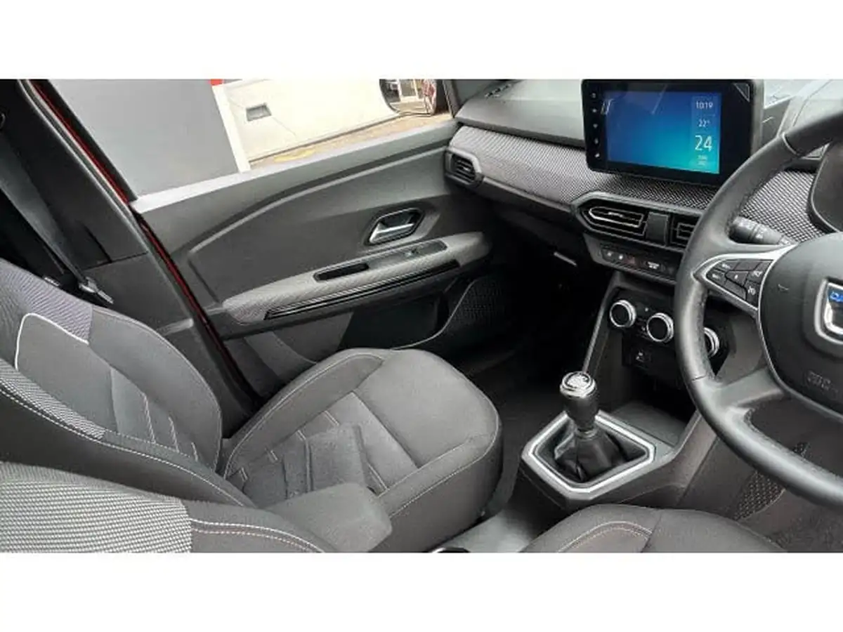 2022-dacia-jogger-10-tce-extreme-se-big-13