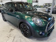 2017 MINI Cooper 1.5 Cooper (s/s) Hatchback 3d Auto