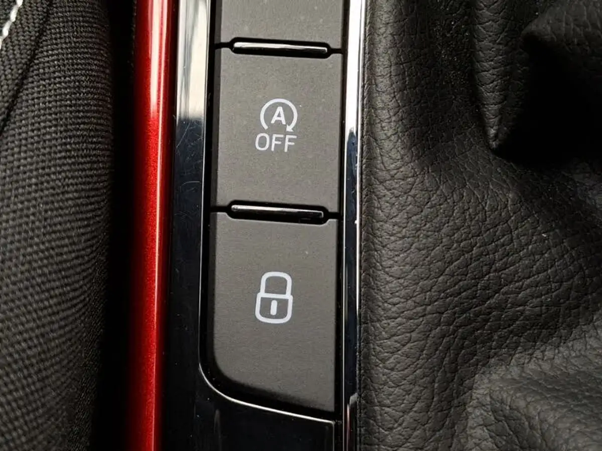 2024-skoda-fabia-10-tsi-monte-carlo-edition-dsg-big-14