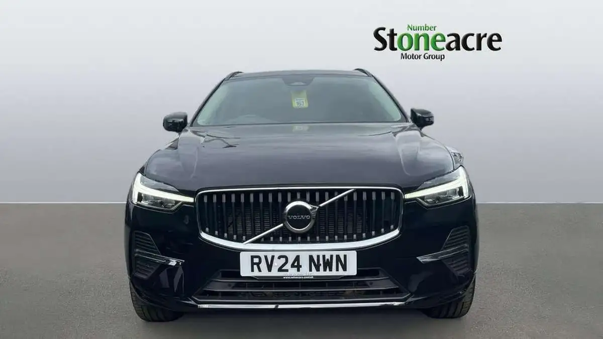 2024-volvo-xc60-20-b5-core-big-7