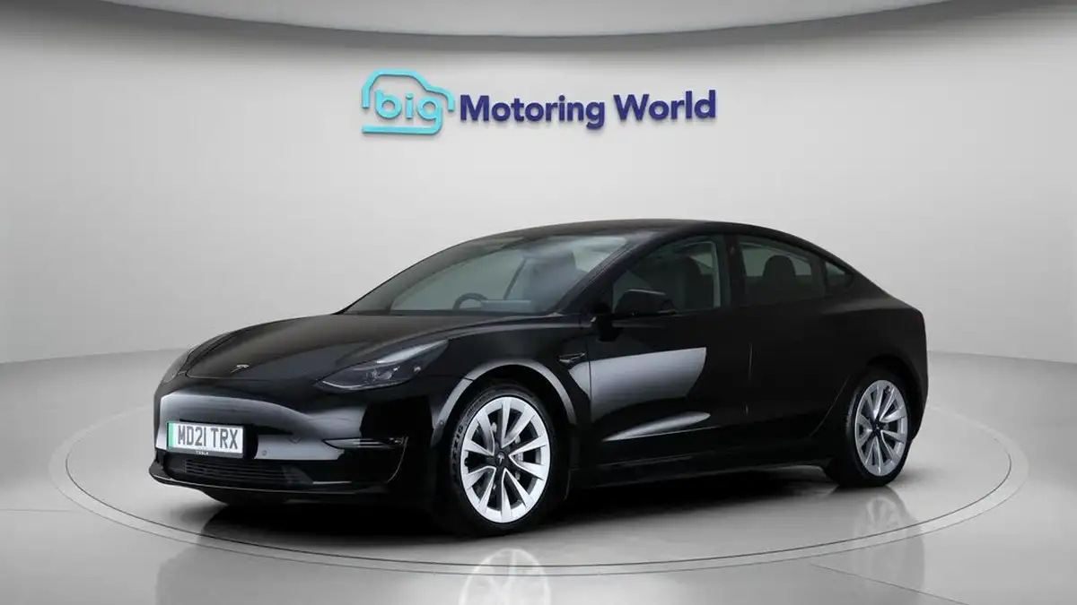 2021-tesla-model-3-e-long-range-4x4-big-3