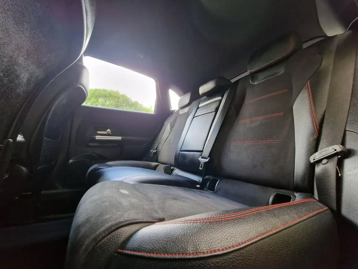 2020-mercedes-benz-b-class-20d-b200d-amg-line-big-47