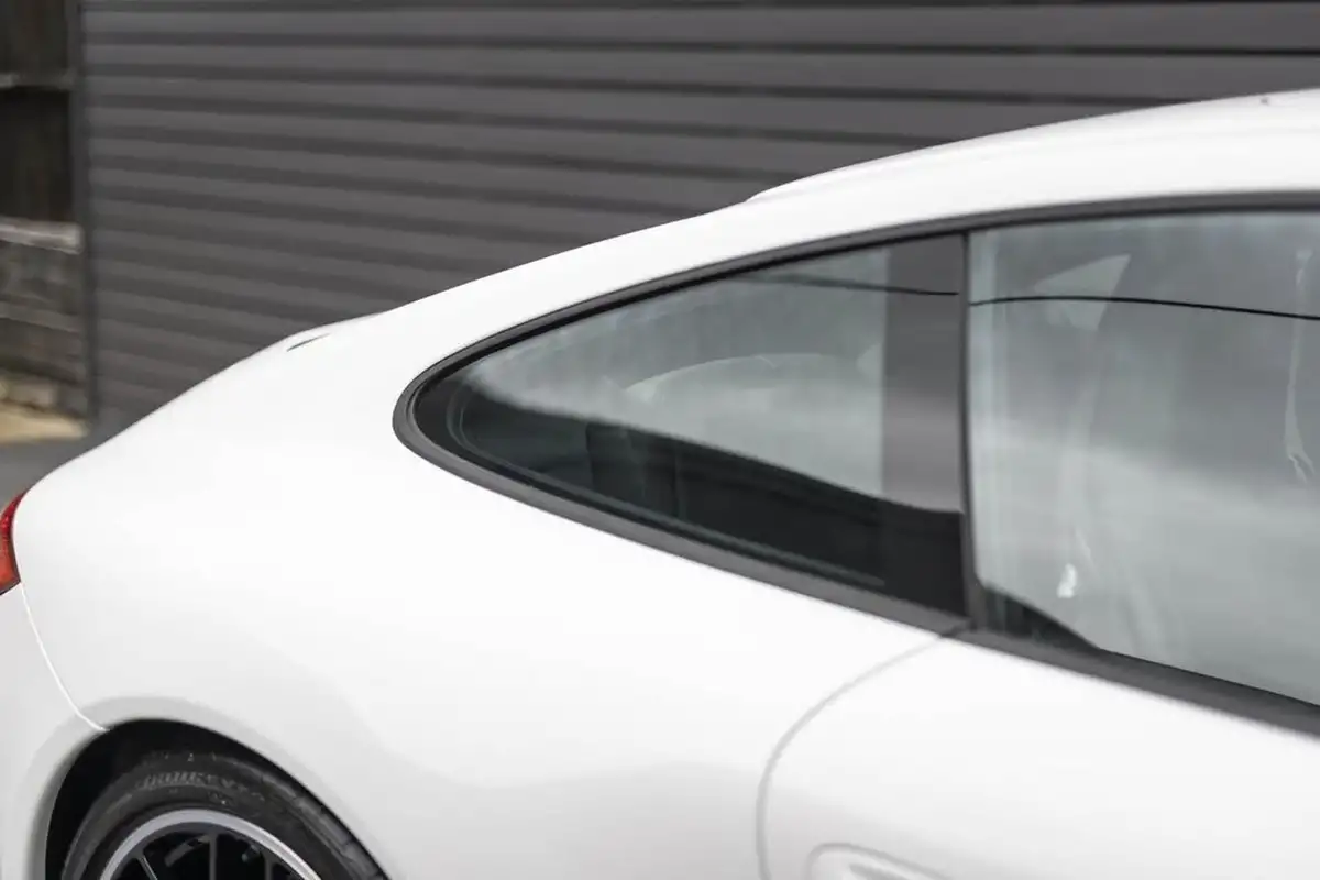 2011-porsche-911-38-carrera-gts-coupe-pdk-big-3
