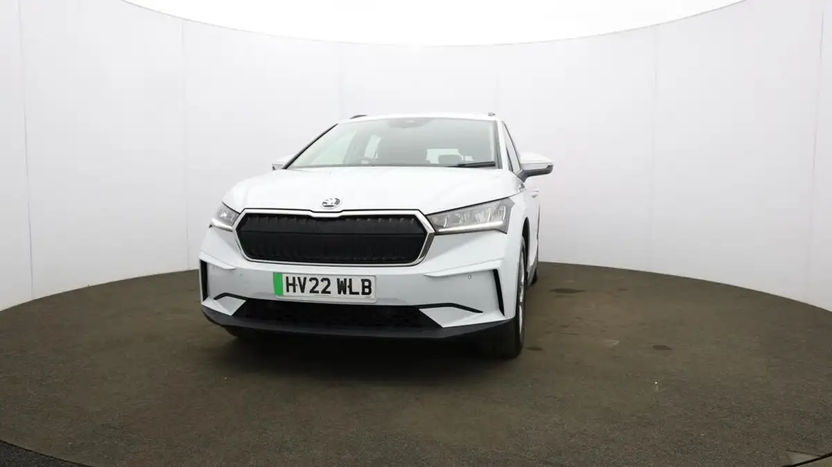 2022-skoda-enyaq-e-60-big-41