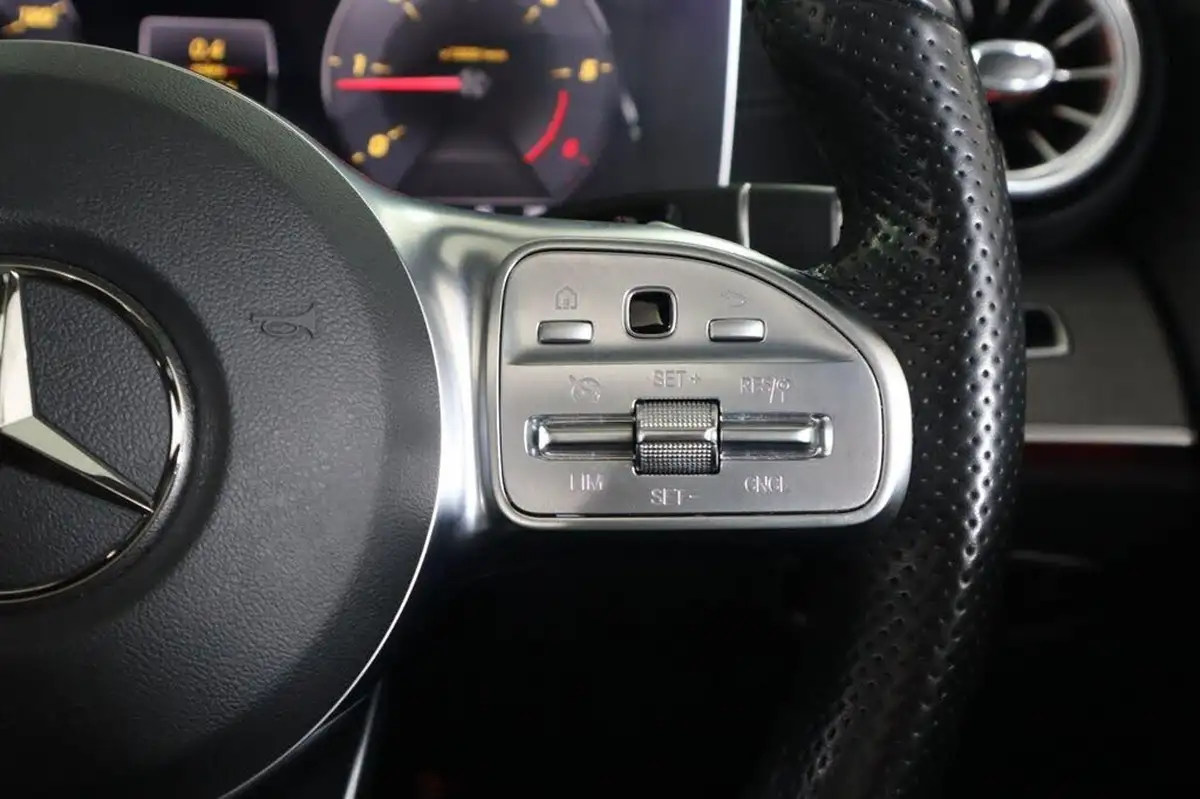 2019-mercedes-benz-cls-class-20d-cls300d-amg-line-premium-plus-big-16