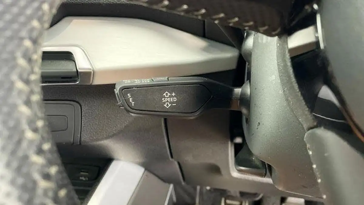 2019-audi-q2-16-30-tdi-s-line-big-11