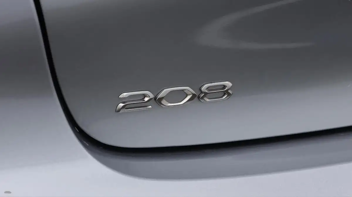 2023-peugeot-208-12-puretech-allure-premium-100ps-big-21