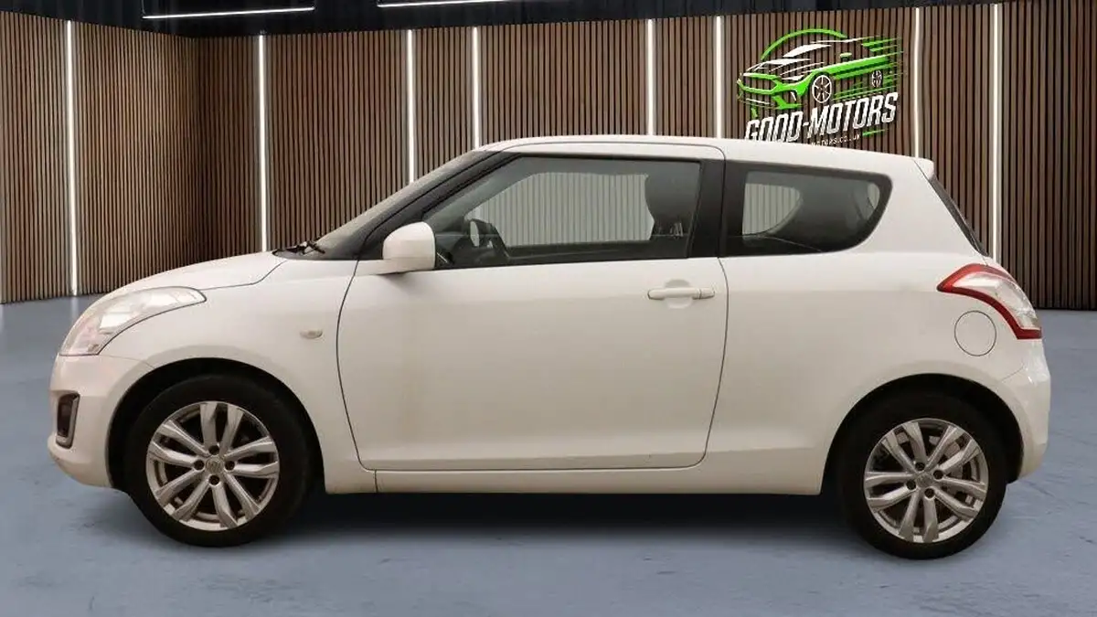 2014-suzuki-swift-12-sz3-94ps-3d-big-4
