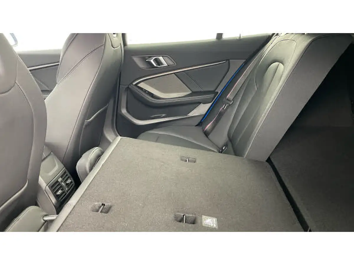 2022-bmw-1-series-20-m135i-xdrive-big-37