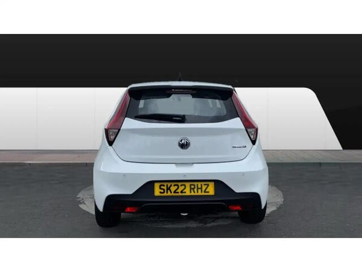 2022-mg-mg3-15-vti-tech-exclusive-nav-big-5