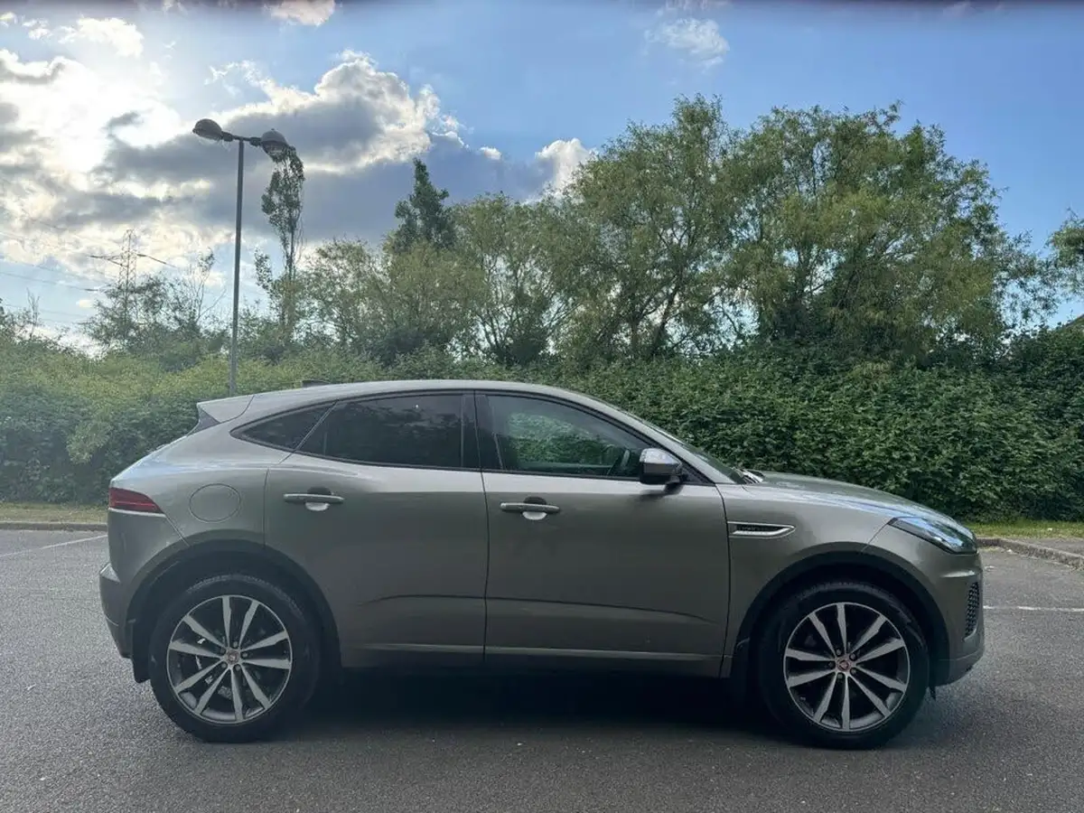 2021-jaguar-e-pace-20-i4d-r-dynamic-hse-240ps-big-8