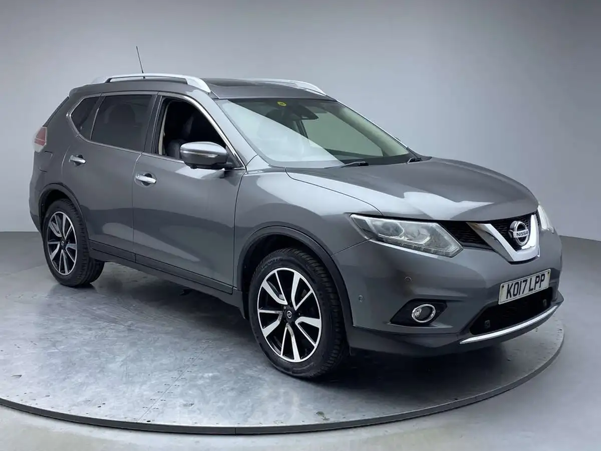 2017-nissan-x-trail-16dci-tekna-4x4-big-0