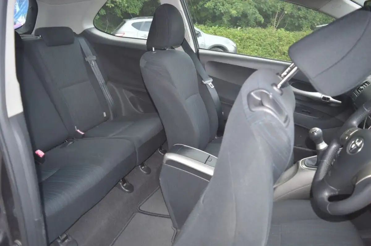 2008-toyota-auris-16-tr-vvt-i-3d-big-19