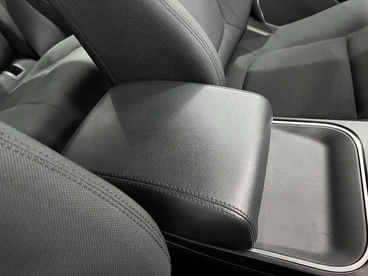 2018-jaguar-e-pace-20-i4d-150ps-ss-big-41