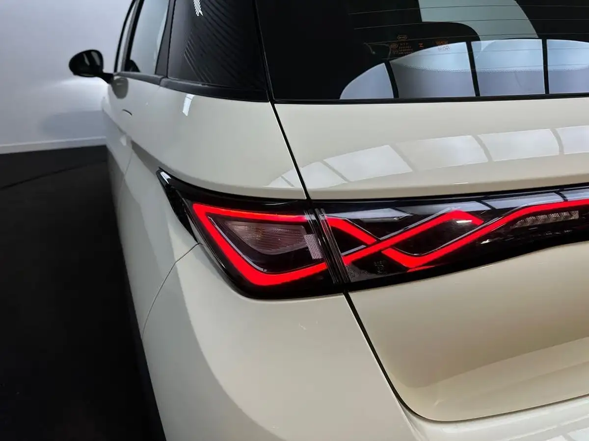 2023-byd-dolphin-e-comfort-big-32