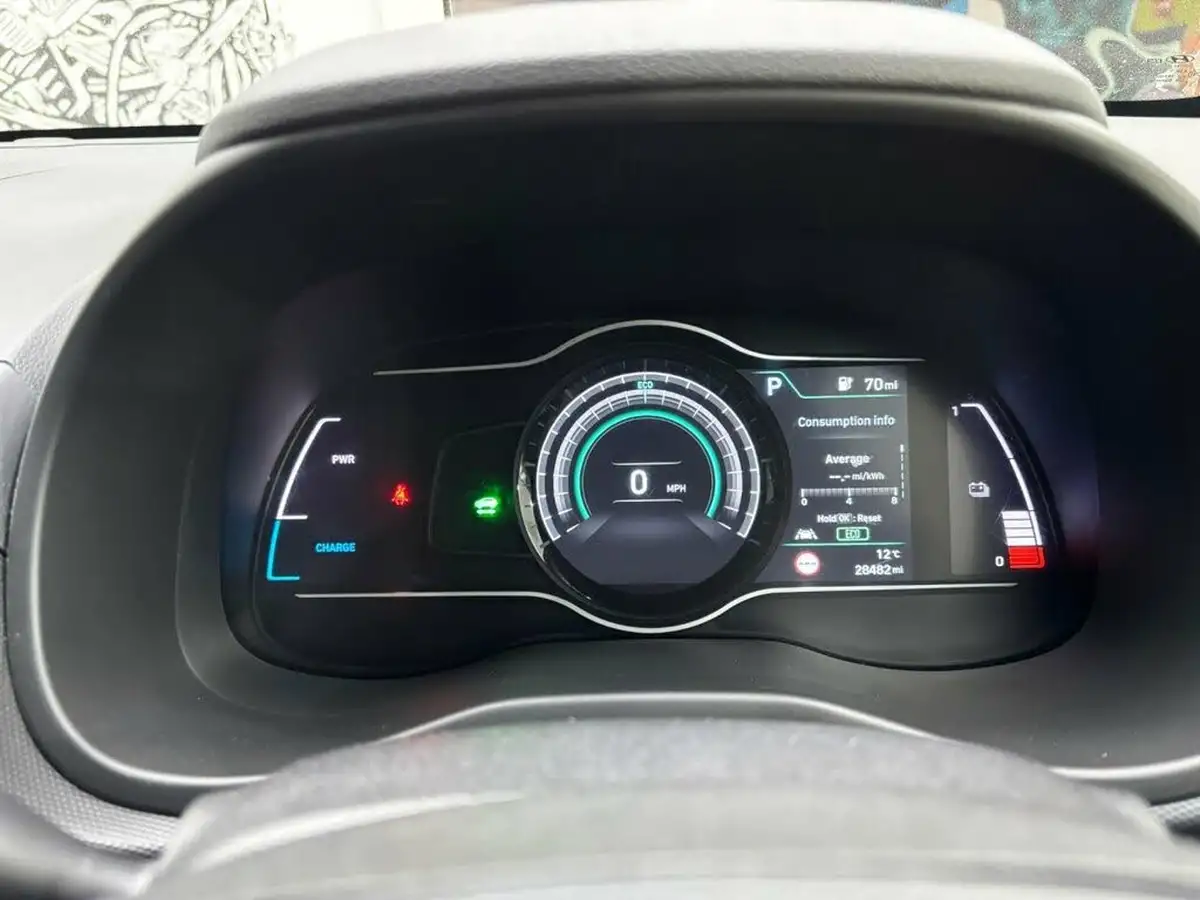 2020-hyundai-kona-e-premium-se-64kwh-7kw-obc-big-17