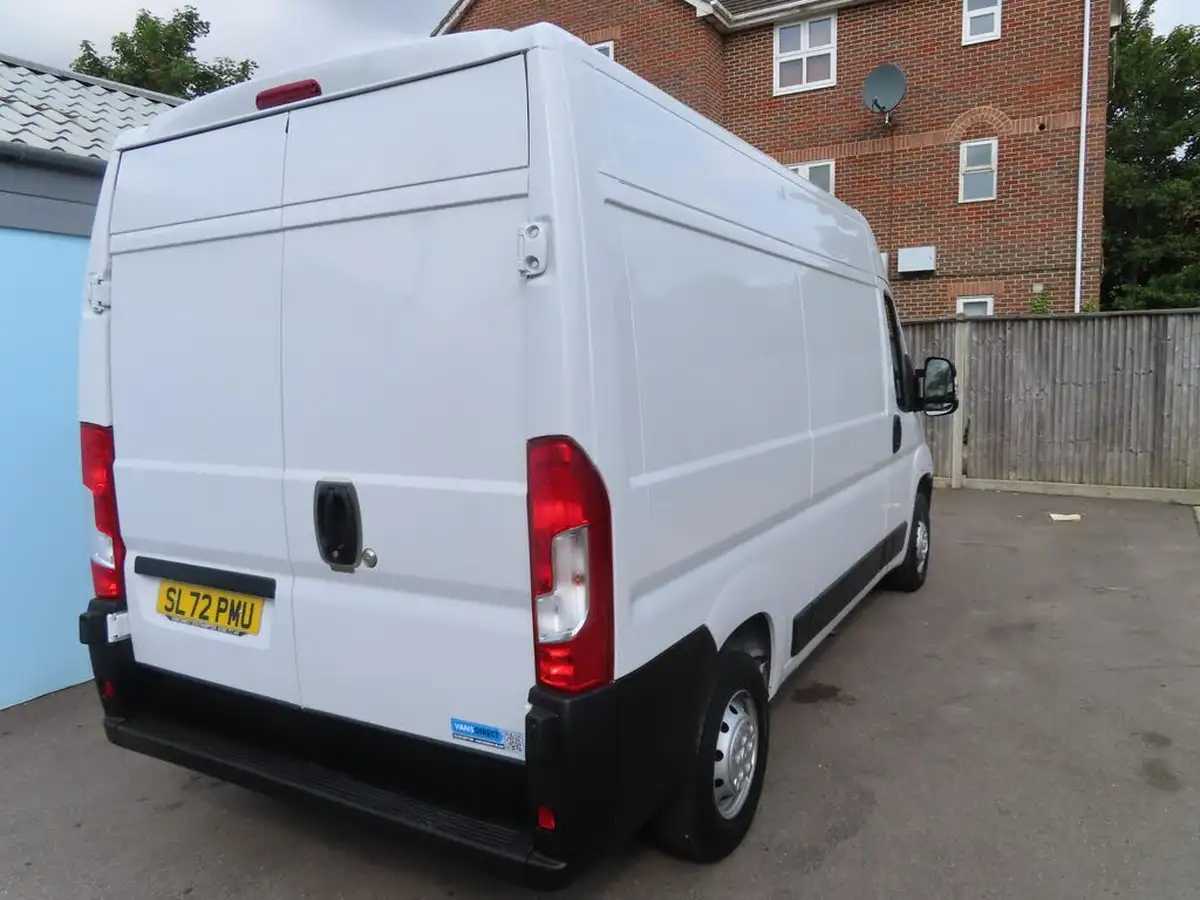 2022-vauxhall-movano-22cdti-l2-h2-3500-dynamic-big-20