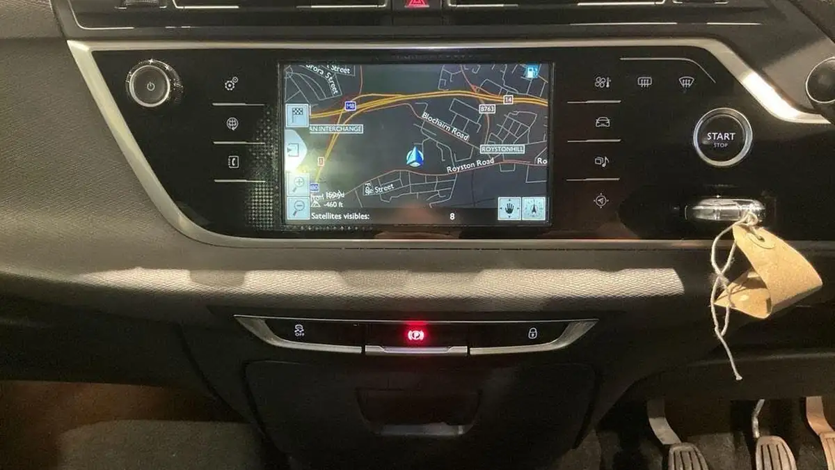 2014-citroen-grand-c4-picasso-16e-hdi-exclusive-big-20