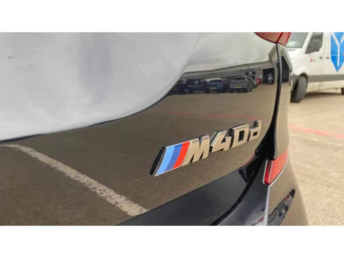 2019-bmw-x3-30td-m40d-big-41