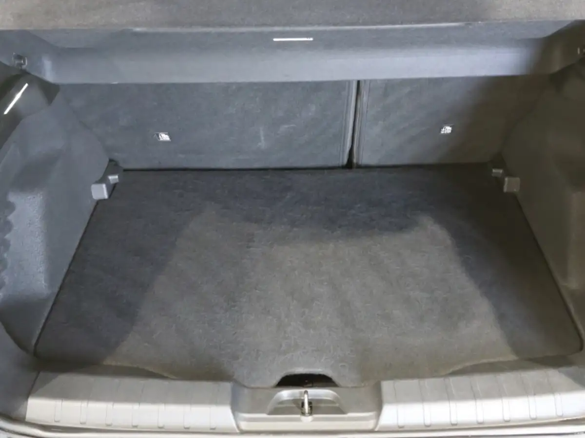 2024-jeep-avenger-e-summit-big-7