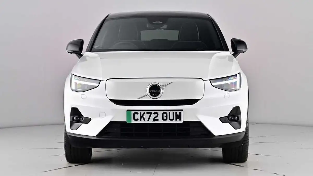 2022-volvo-c40-e-twin-recharge-pro-big-7