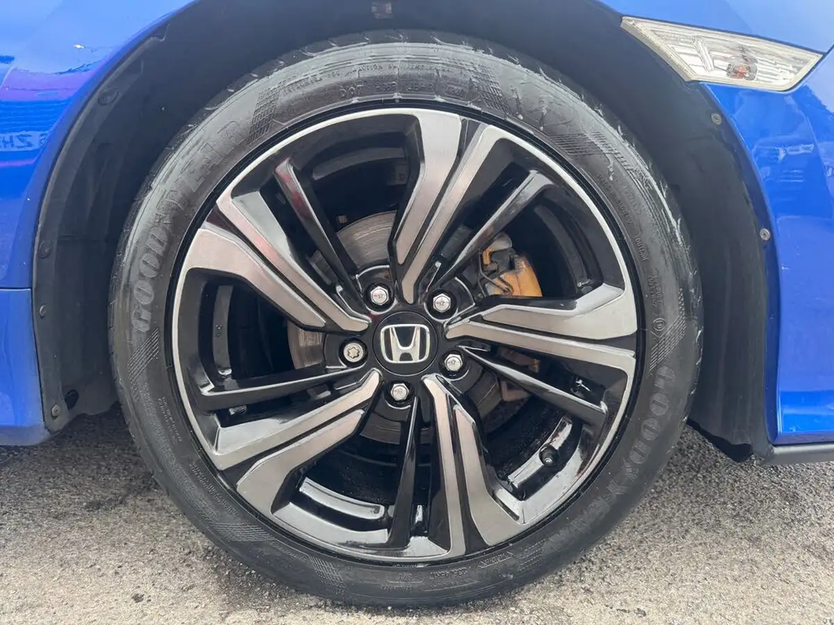 2018-honda-civic-10-vtec-turbo-sr-129ps-hatchback-5d-cvt-big-16