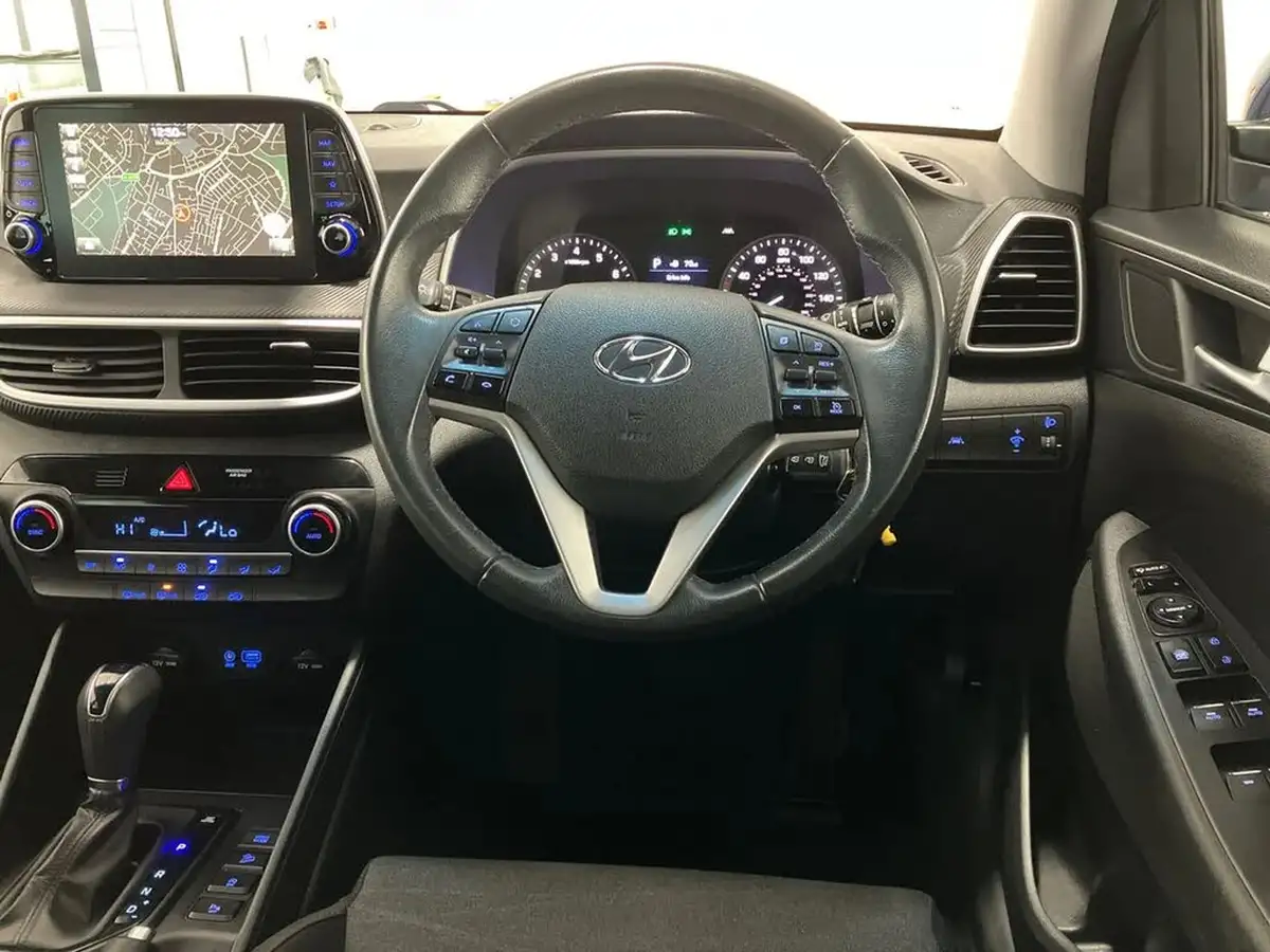 2019-hyundai-tucson-16-t-gdi-se-nav-dct-big-16