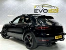2016-porsche-macan-30-gts-small-79