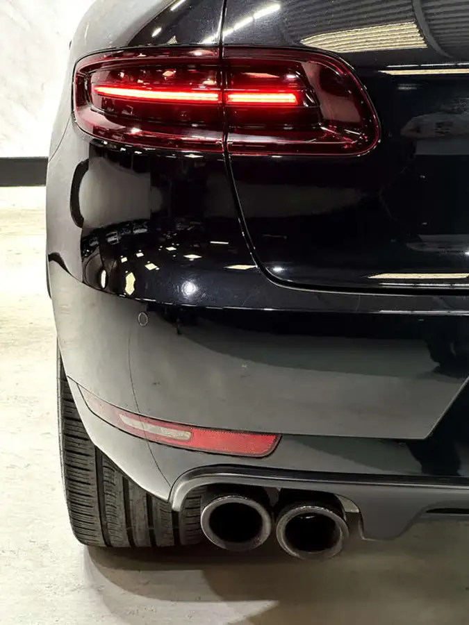 2016-porsche-macan-30-gts-big-64