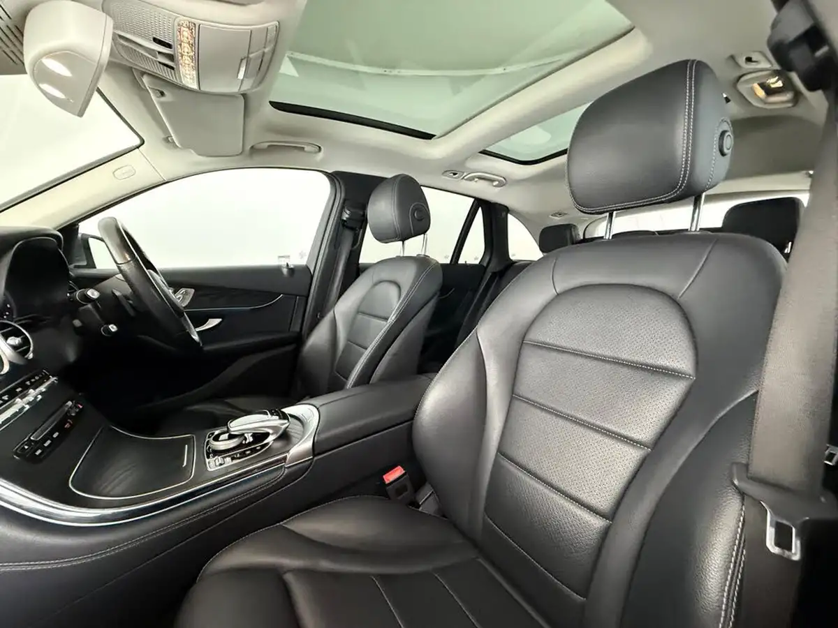 2018-mercedes-benz-glc-class-21d-glc220d-sport-premium-plusss-station-wagon-5d-big-17